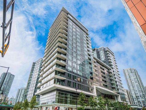 620 68 Smithe Street, Vancouver, BC 