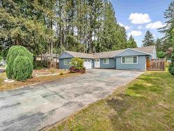 3692 OXFORD STREET  Port Coquitlam, BC V3B 4E6