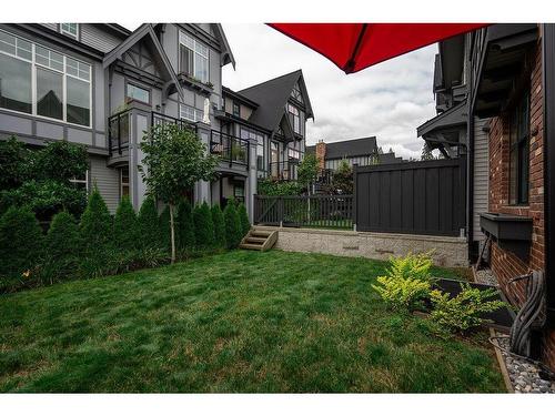 100 3552 Victoria Drive, Coquitlam, BC 