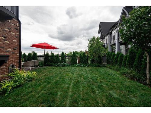 100 3552 Victoria Drive, Coquitlam, BC 