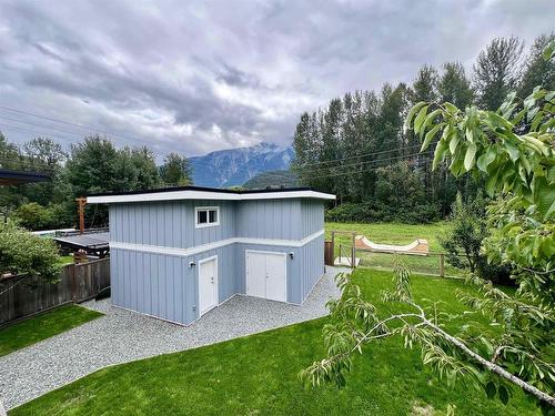 1426 Poplar Street, Pemberton, BC 