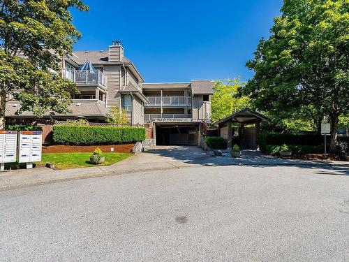 611 1000 Bowron Court, North Vancouver, BC 