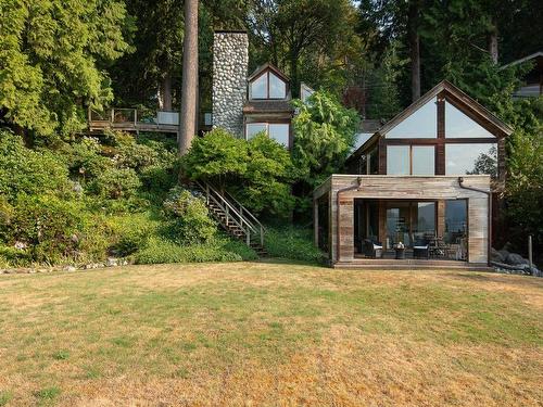 2802 Panorama Drive, North Vancouver, BC 