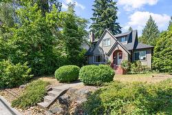 1379 W 41ST AVENUE  Vancouver, BC V6M 1X4