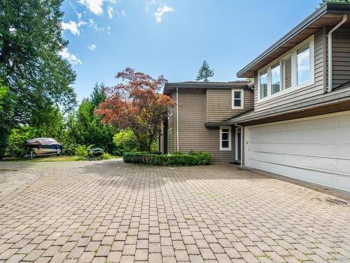 520 Hadden Drive, West Vancouver, BC 