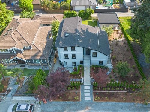 1436 Jefferson Avenue, West Vancouver, BC 