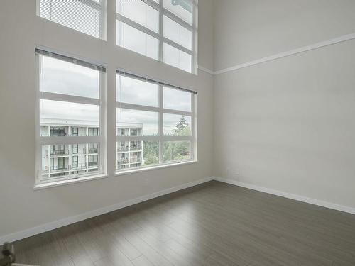 513 9877 University Crescent, Burnaby, BC 