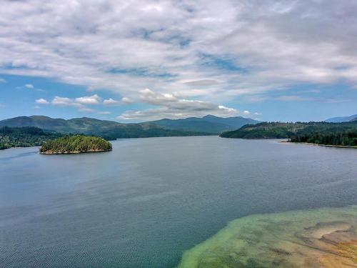 6109 Sechelt Inlet Road, Sechelt, BC 