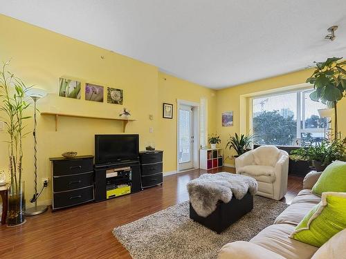 410 4723 Dawson Street, Burnaby, BC 