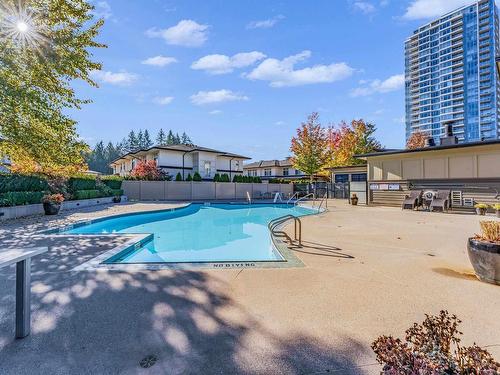 1908 3093 Windsor Gate, Coquitlam, BC 