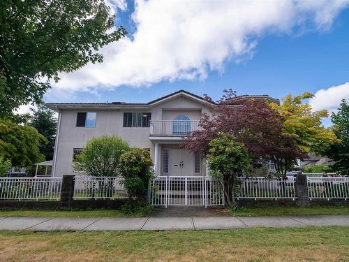 4012 Dundas Street, Burnaby, BC 