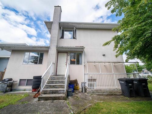 4012 Dundas Street, Burnaby, BC 