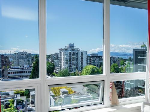 805 1530 W 8Th Avenue, Vancouver, BC 