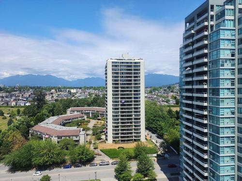 1805 4398 Buchanan Street, Burnaby, BC 