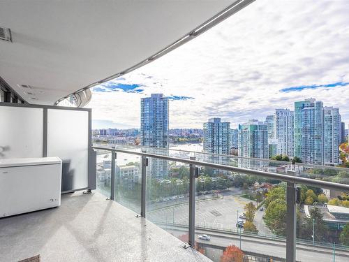 1903 89 Nelson Street, Vancouver, BC 