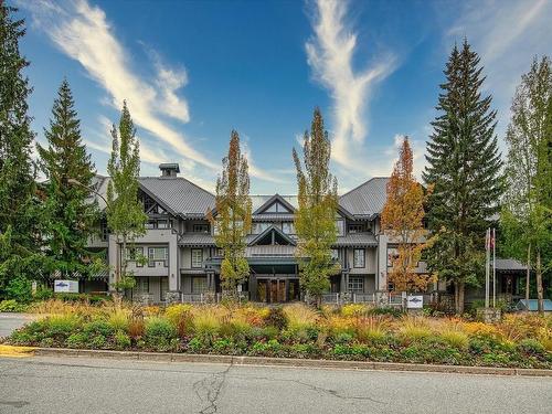 101 4573 Chateau Boulevard, Whistler, BC 