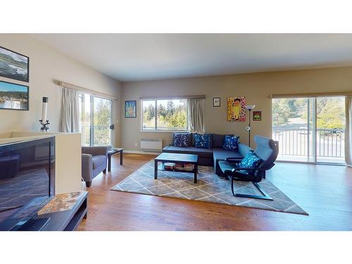 5667 Rutherford Road, Halfmoon Bay, BC 