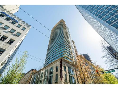 417 610 Granville Street, Vancouver, BC 