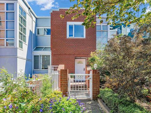 1557 Mariner Walk, Vancouver, BC 