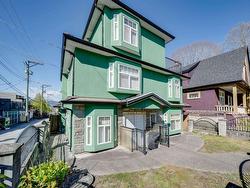 1843 E 22ND AVENUE  Vancouver, BC V5N 2P9