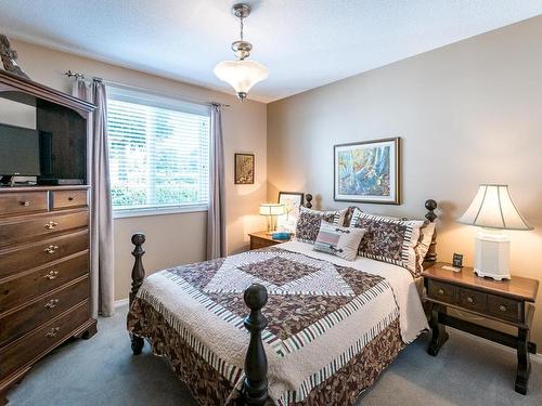 101 4510 Sunshine Coast Highway, Sechelt, BC 