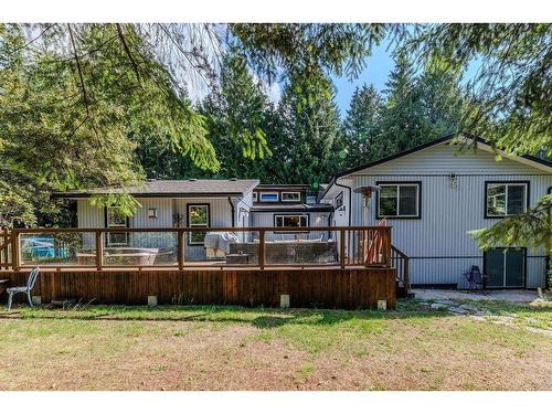 8099 Northwood Road, Halfmoon Bay, BC 