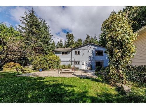 8099 Northwood Road, Halfmoon Bay, BC 