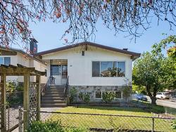 806 E 55TH AVENUE  Vancouver, BC V5X 1N9