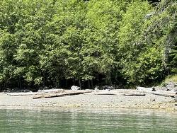 Lot 4 DOUGLAS BAY  Gambier Island, BC V0V 0V0