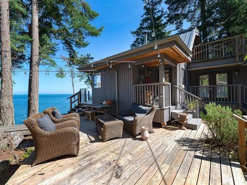 641 Edith  Point Road, Mayne Island, BC 