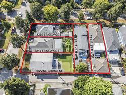 481 E 17TH AVENUE  Vancouver, BC V5V 1B2