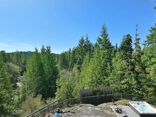 9431 Stephens Way, Halfmoon Bay, BC 