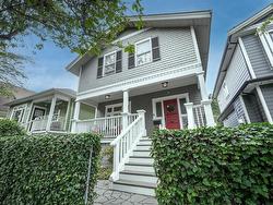 155 E 23RD AVENUE  Vancouver, BC V5V 1X1