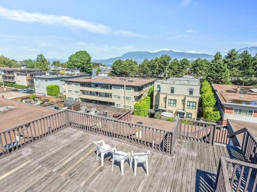 220 2025 W 2Nd Avenue, Vancouver, BC 