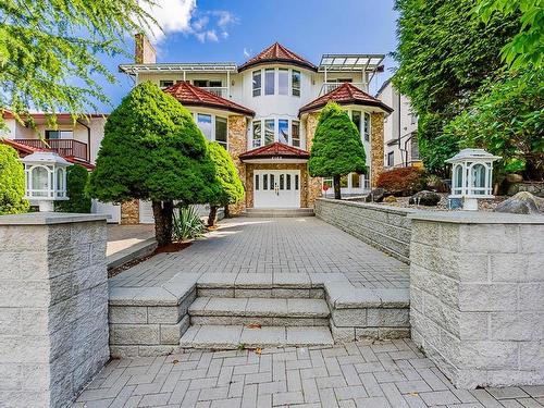 6160 Lakeview Avenue, Burnaby, BC 