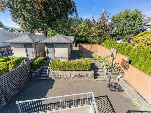 362 E 12Th Street, North Vancouver, BC 