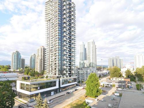 904 4250 Dawson Street, Burnaby, BC 