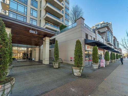 904 4250 Dawson Street, Burnaby, BC 