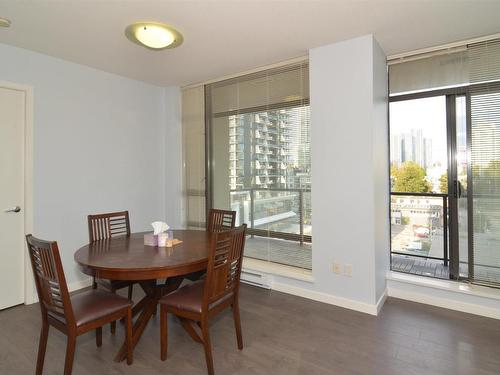 904 4250 Dawson Street, Burnaby, BC 