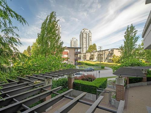 307 7325 Arcola Street, Burnaby, BC 