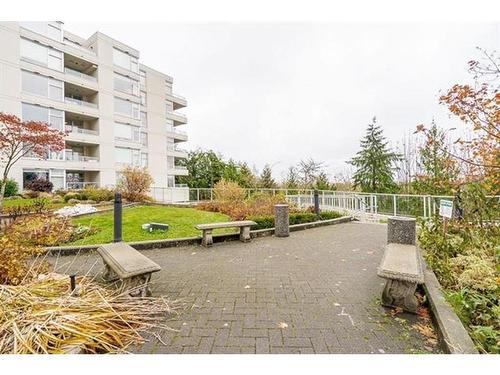 904 9288 University Crescent, Burnaby, BC 