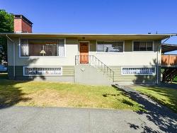 7808 ROSS STREET  Vancouver, BC V5X 4C2