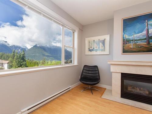 4 1026 Glacier View Drive, Squamish, BC 