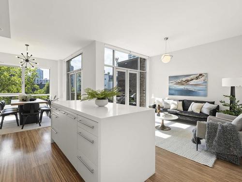 703 36 Water Street, Vancouver, BC 