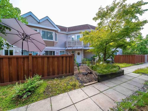 7 7901 13Th Avenue, Burnaby, BC 