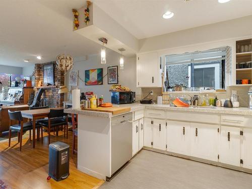 2752 Grant Street, Vancouver, BC 