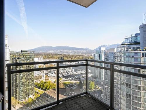 2404 1211 Melville Street, Vancouver, BC 