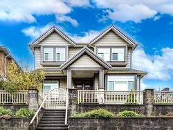 2726 E 49TH AVENUE  Vancouver, BC V5S 1K4