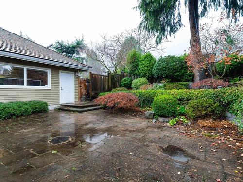 2437 Kings Avenue, West Vancouver, BC 