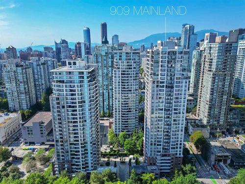 410 909 Mainland Street, Vancouver, BC 